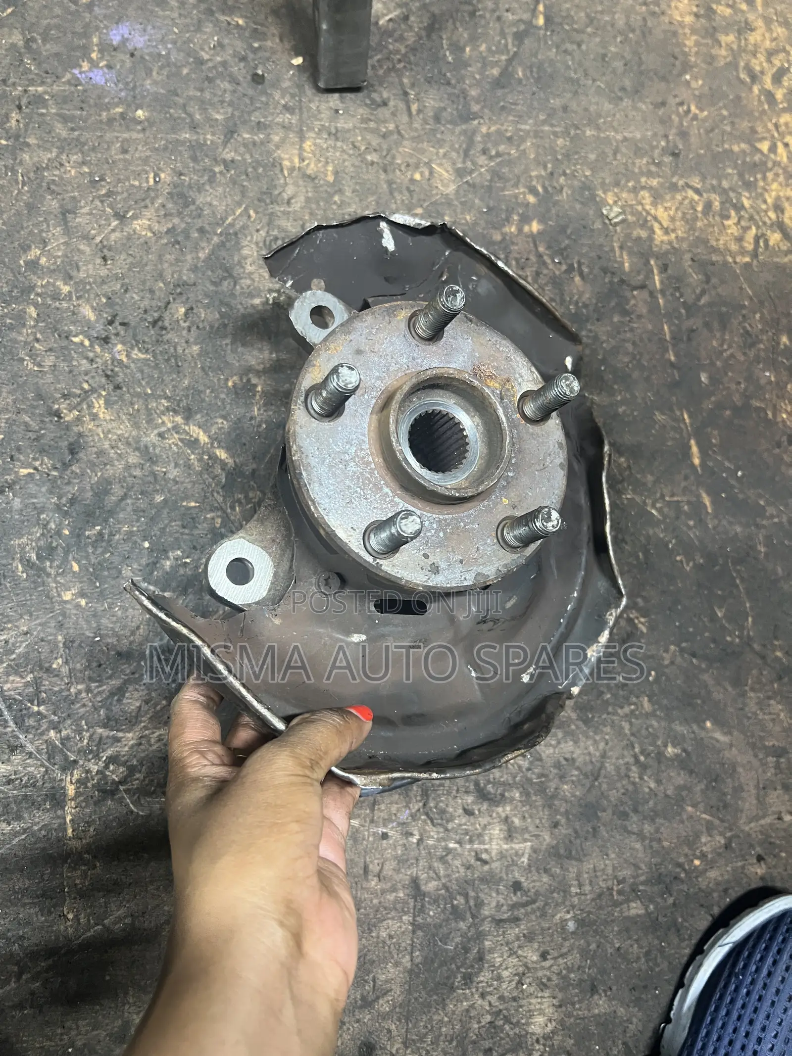 Corolla 110 Front Hub