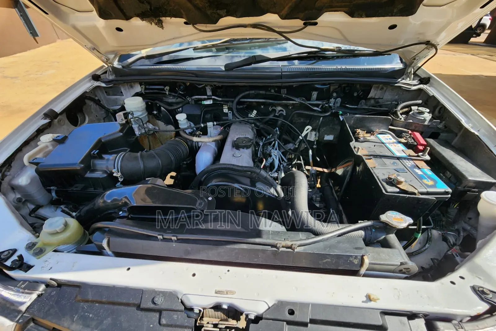 Mitsubishi L200 2009 White