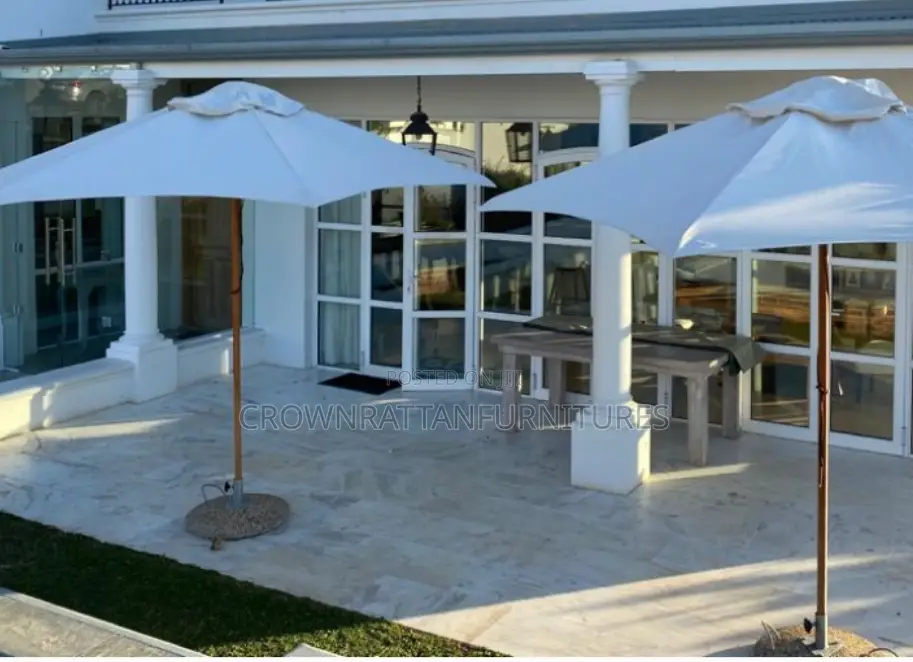 Outdoor Pool Garden Parasols Umbrellas