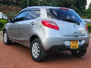 Mazda Demio 2011 Silver