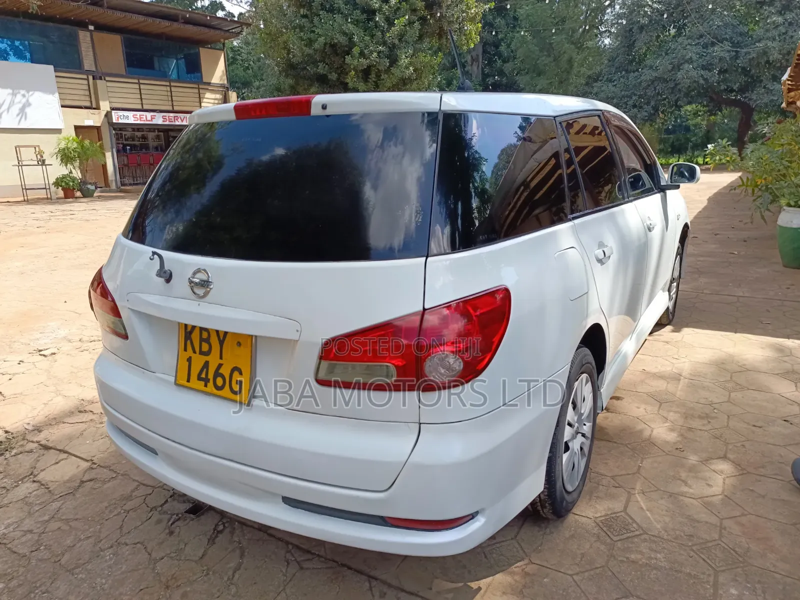 Nissan Wingroad 2006 White