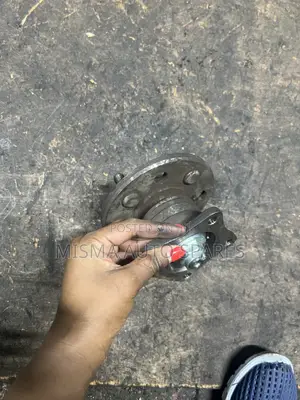 Corolla Rear Hub
