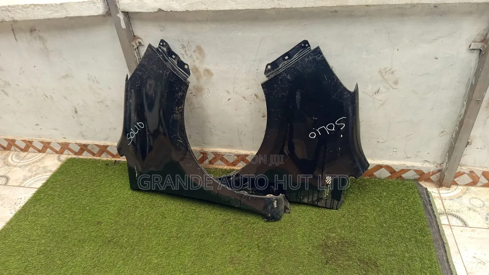 Suzuki Solio Fender/Wing