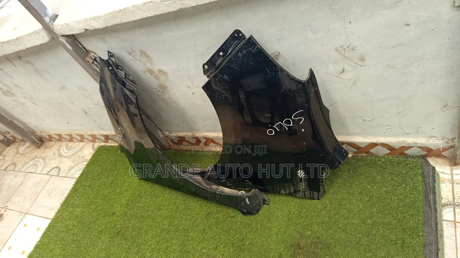 Suzuki Solio Fender/Wing