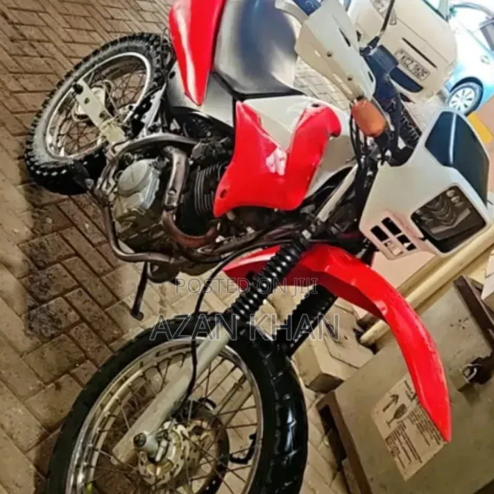 Honda 2011 Red