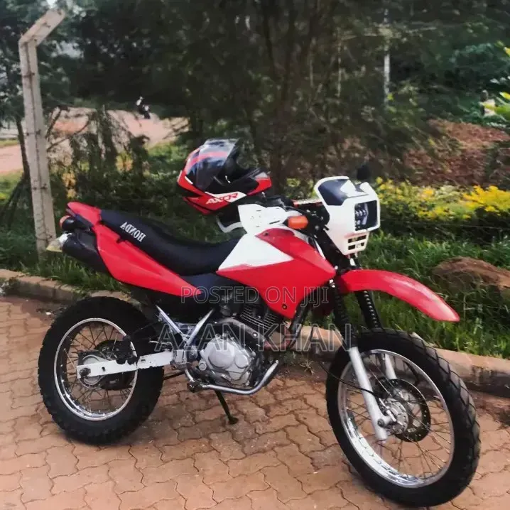 Honda 2011 Red