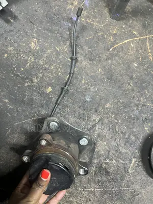 Rear Hub for Nissan Nv200