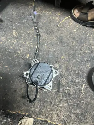 Rear Hub for Nissan Nv200