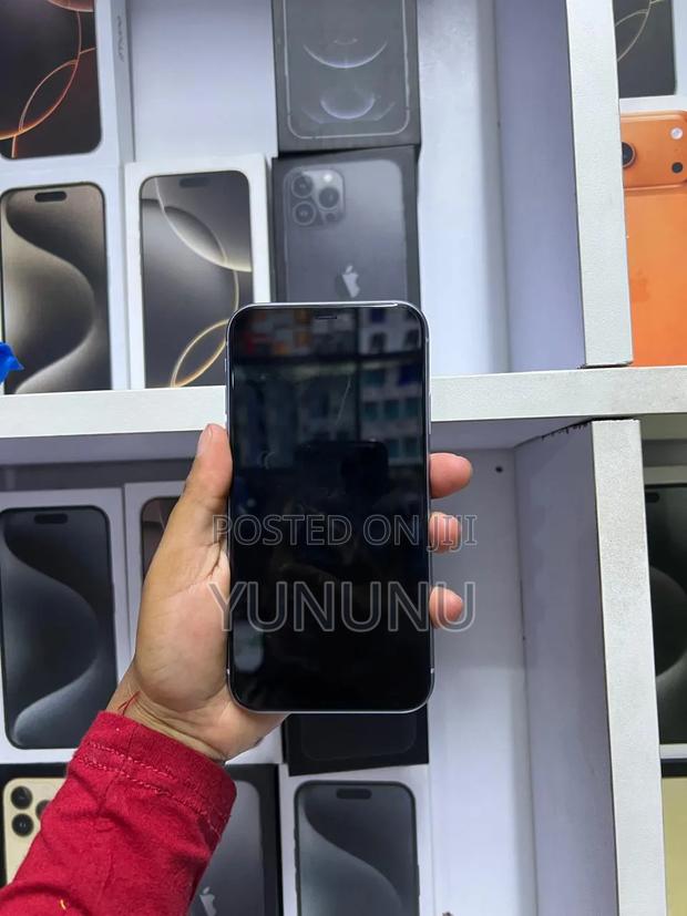 Apple iPhone 11 128 GB Purple - thumbnail 2