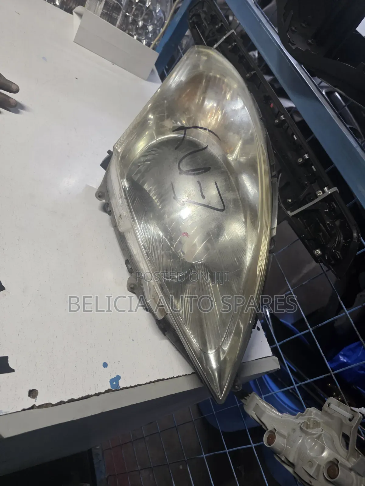 Suzuki Swift 2012 Non Xenon Headlight