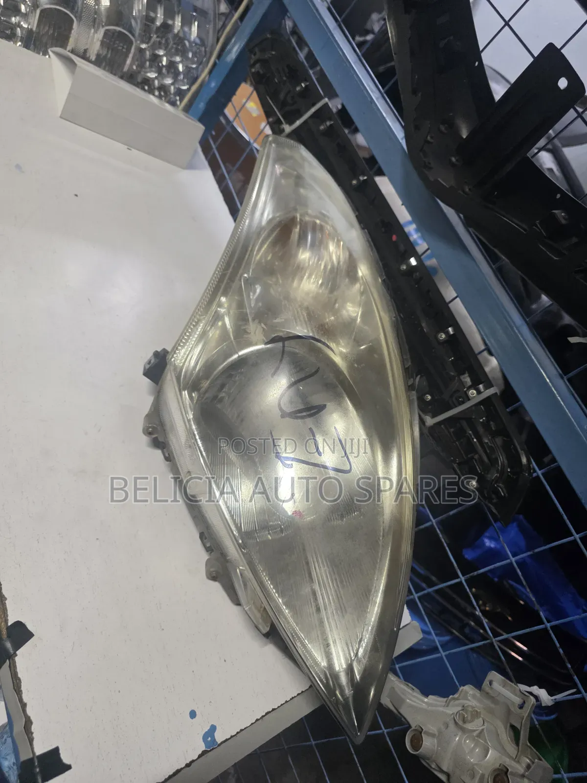 Suzuki Swift 2012 Non Xenon Headlight