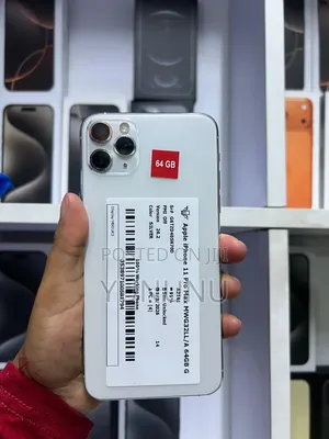 Apple iPhone 11 Pro Max 64 GB White