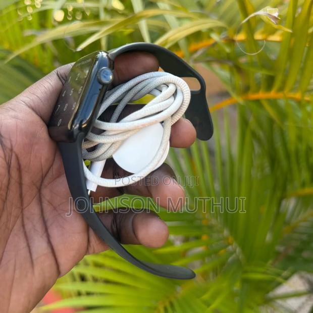 Apple Watch Series 10 42mm - thumbnail 3
