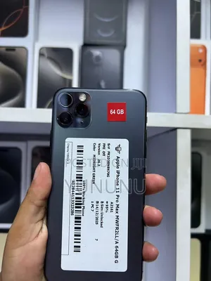 Apple iPhone 11 Pro Max 64 GB Green