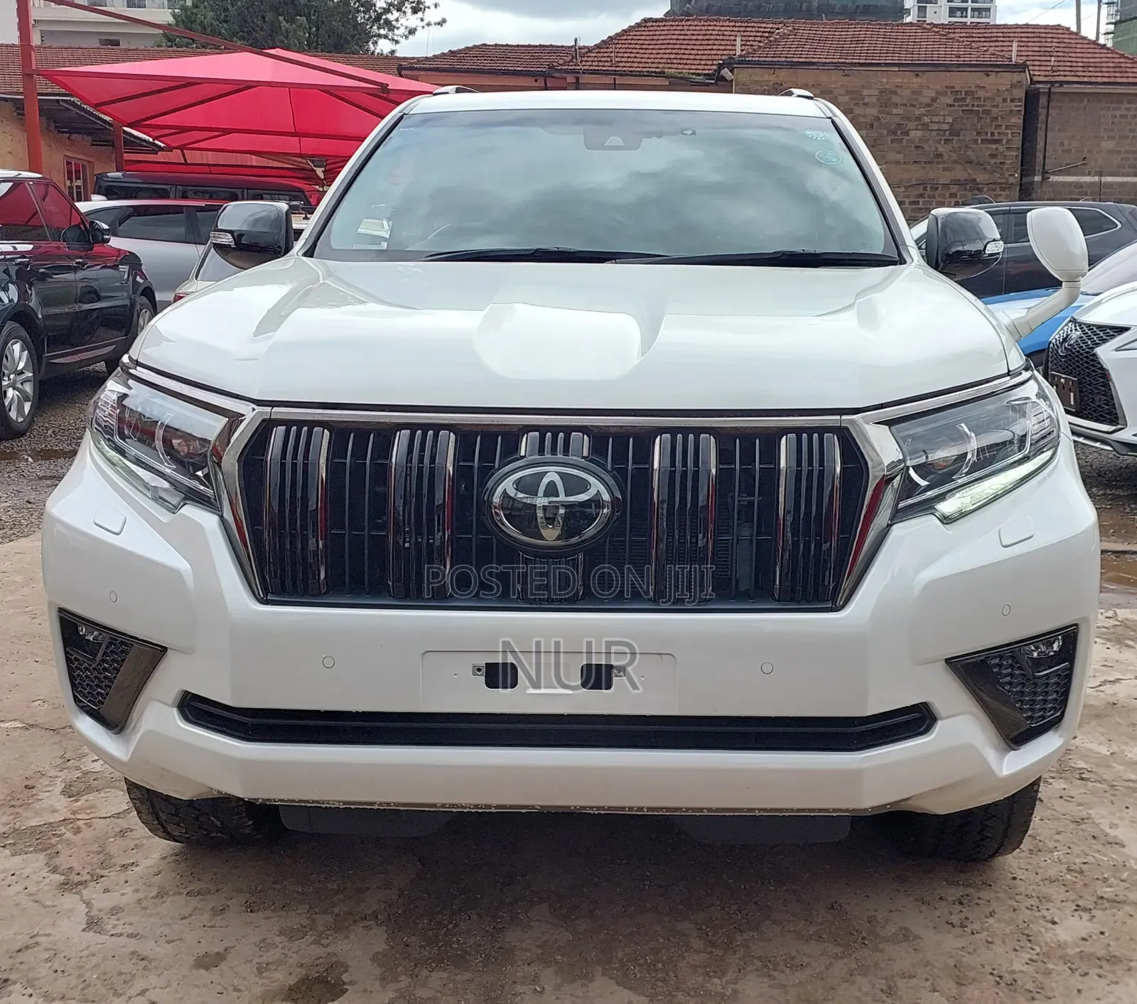 Toyota Land Cruiser Prado 2021 White