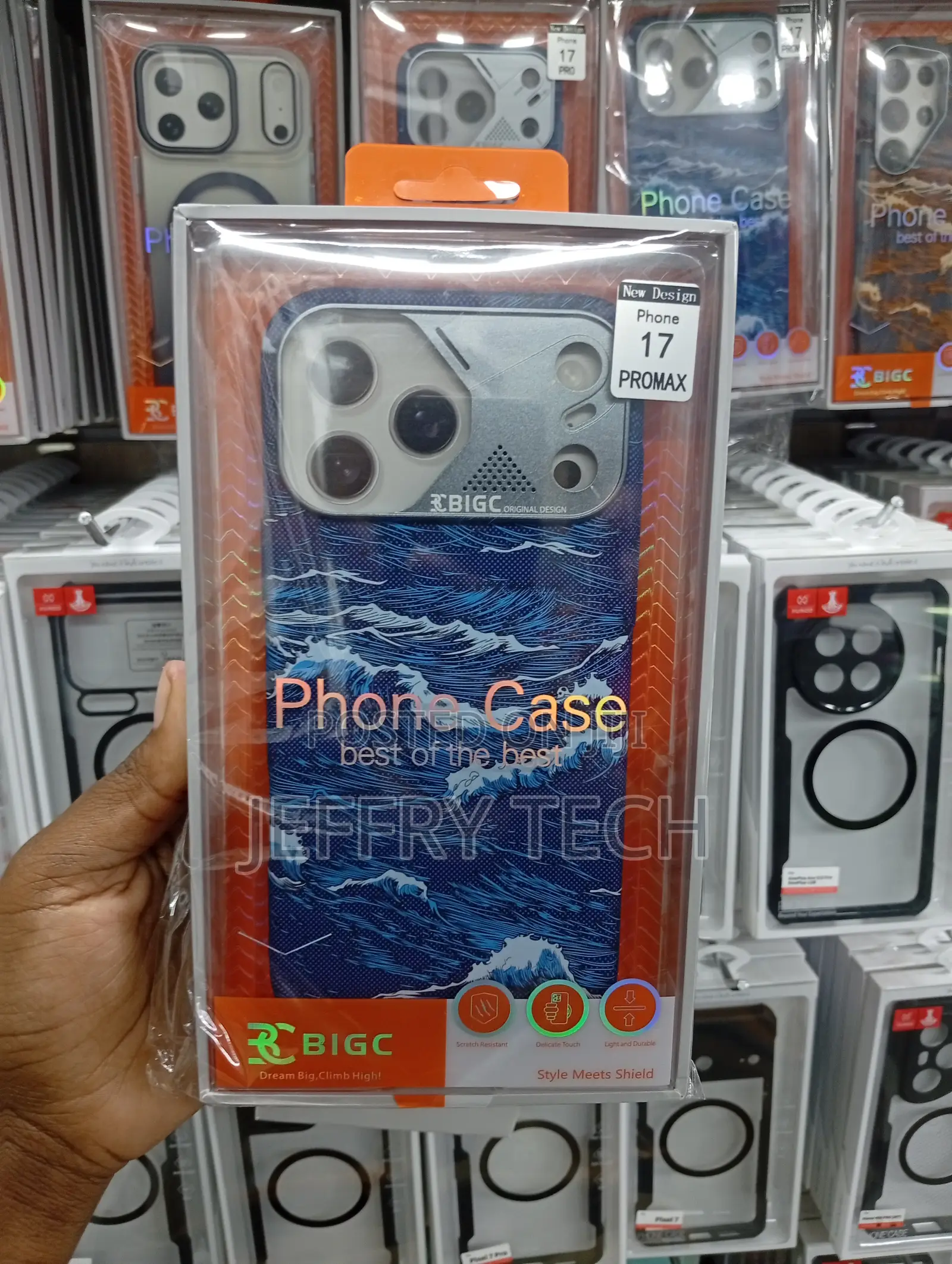 iPhone 17 Pro Max Luxury Crafted Case