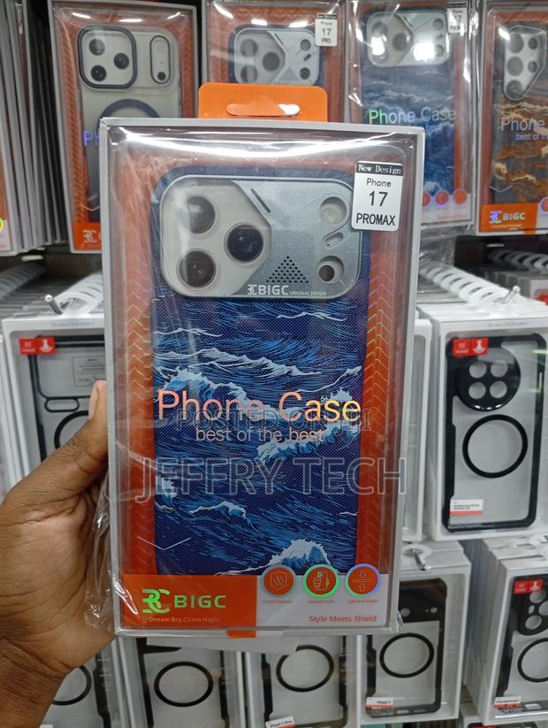 iPhone 17 Pro Max Luxury Crafted Case