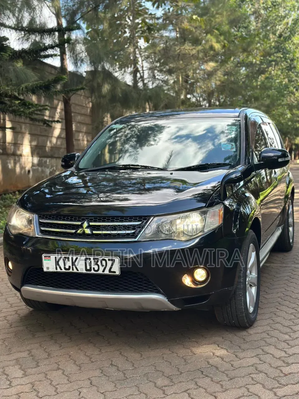 Mitsubishi Outlander 2010 Black