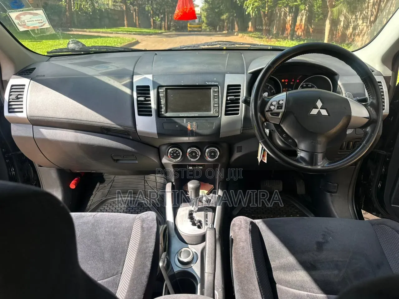 Mitsubishi Outlander 2010 Black