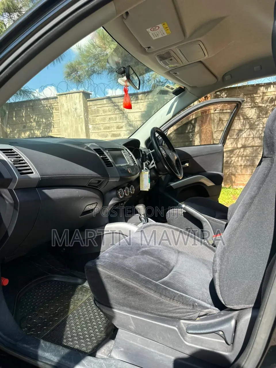 Mitsubishi Outlander 2010 Black