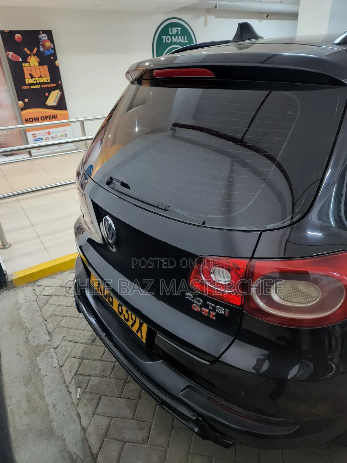 Volkswagen Tiguan 2.0 S 2009 Black