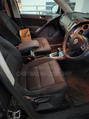 Volkswagen Tiguan 2.0 S 2009 Black
