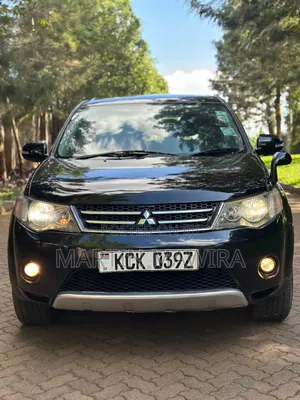 Mitsubishi Outlander 2010 Black