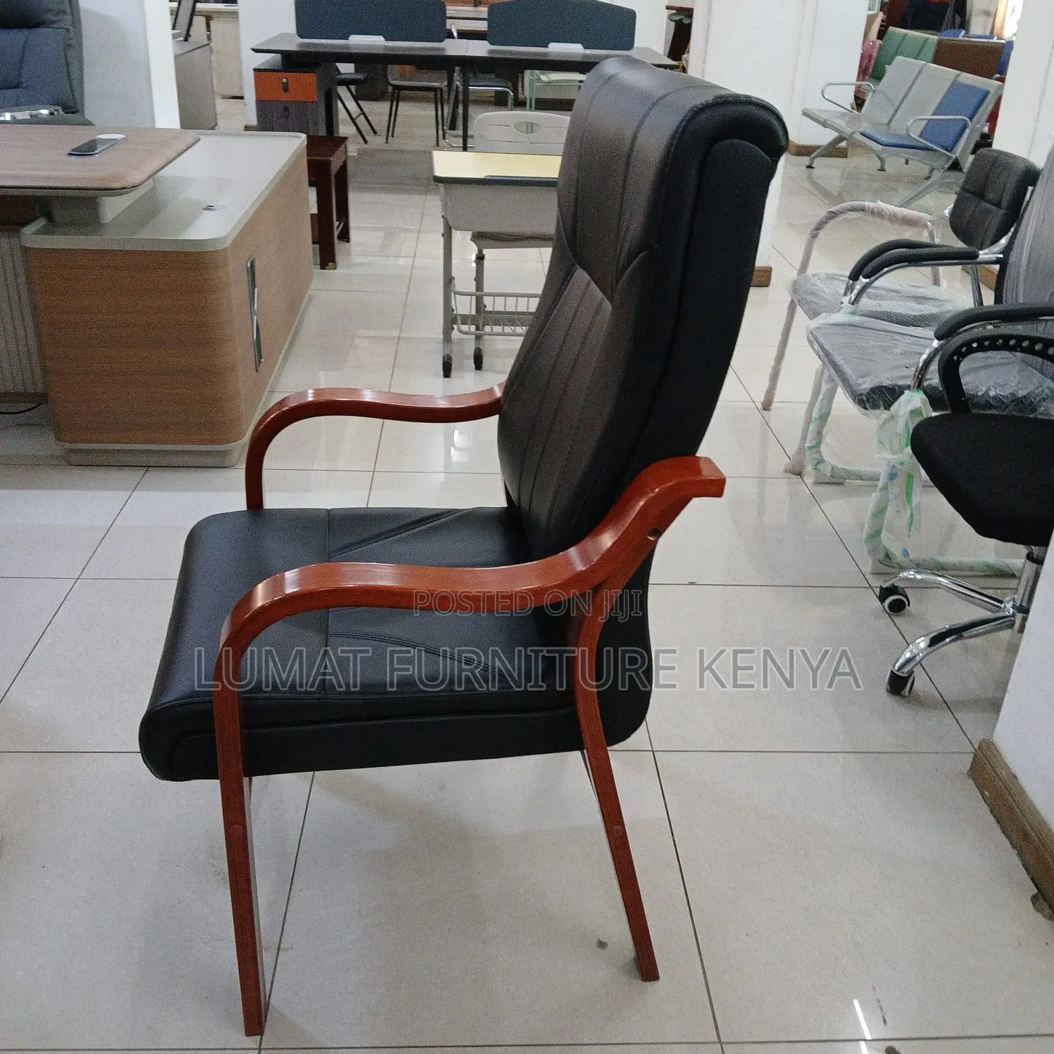 Leatherette Visitors/Pulpit Chai