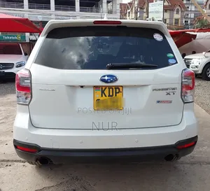 Subaru Forester 2017 White
