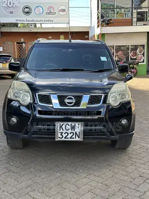 Nissan X-Trail 2.0 Petrol AWD 2013 Black