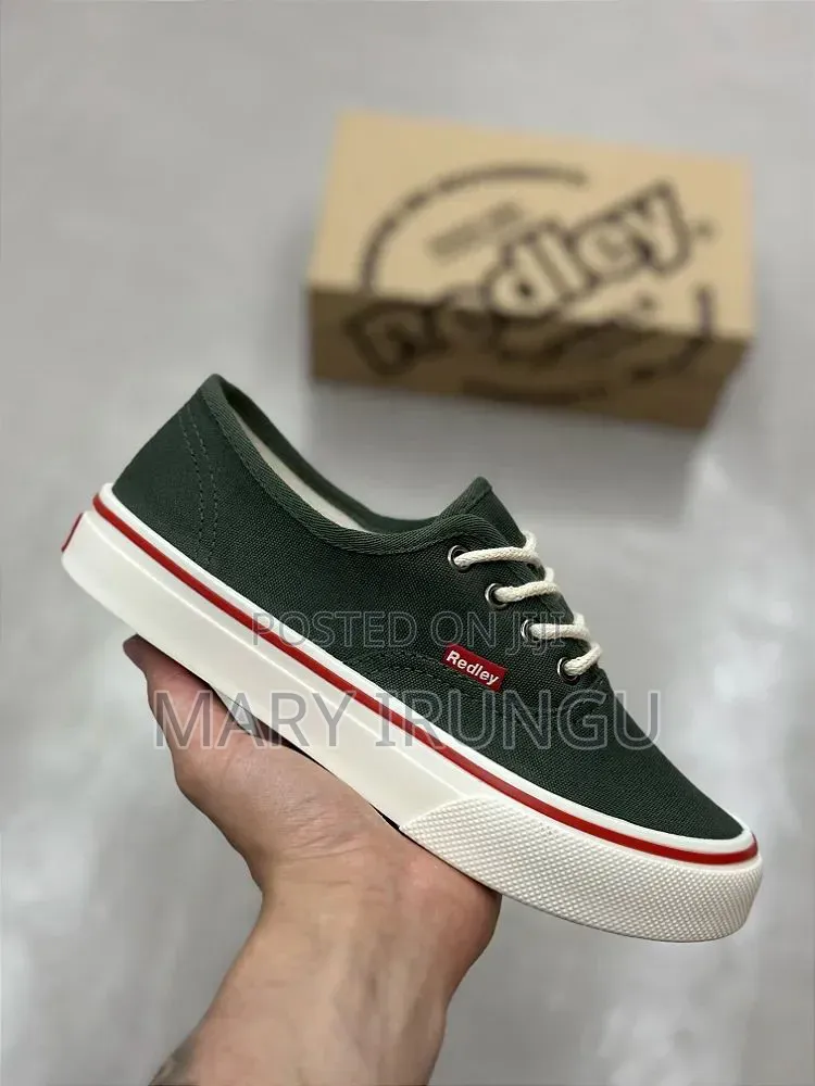 Closed Shoes