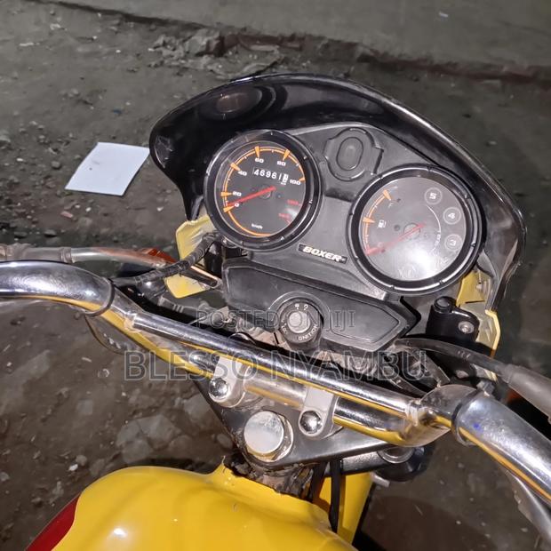 Bajaj Boxer 125 2024 Yellow - thumbnail 8