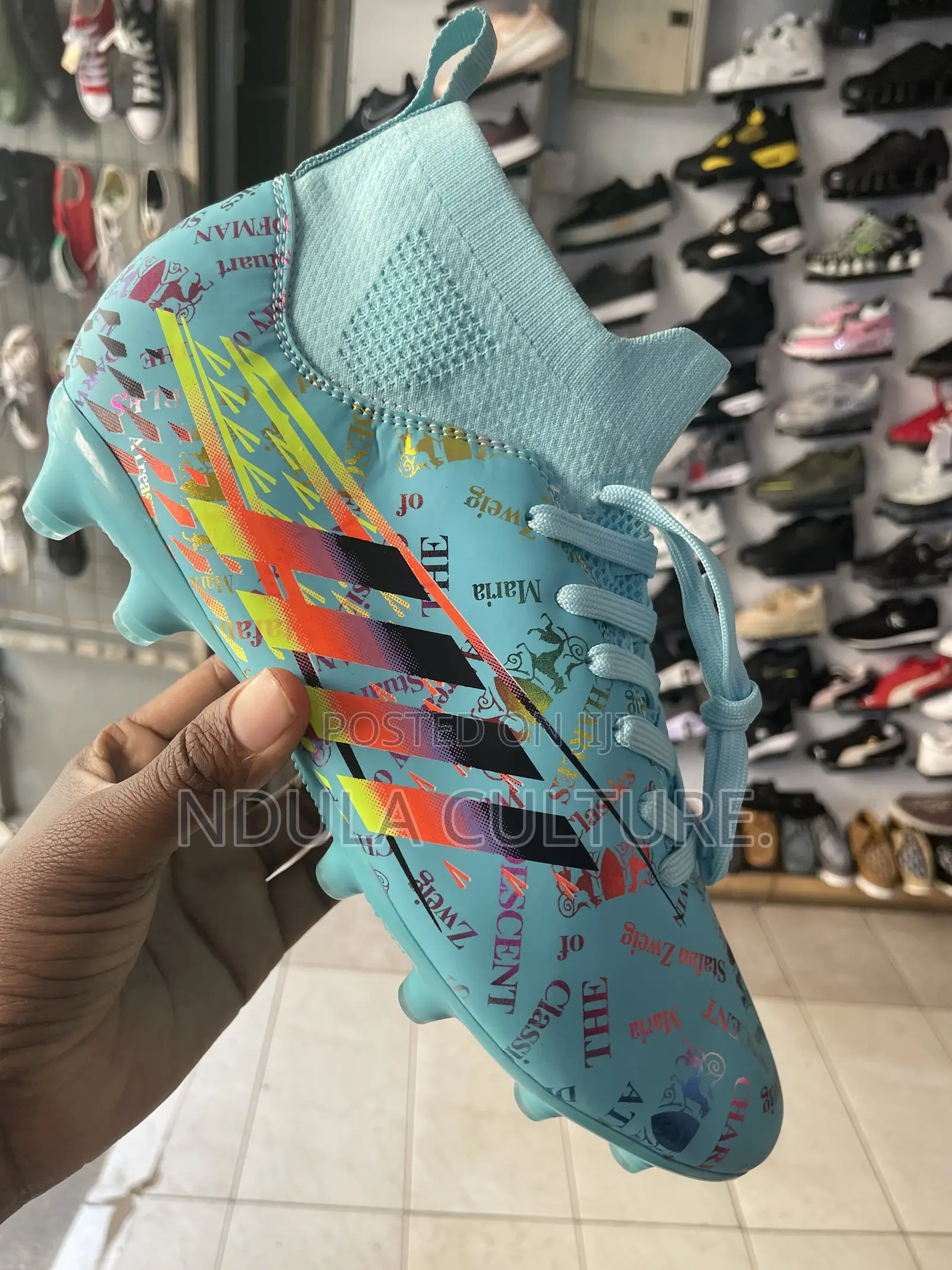 High Quality Football Boots