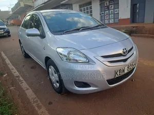 Toyota Belta 2006 Silver