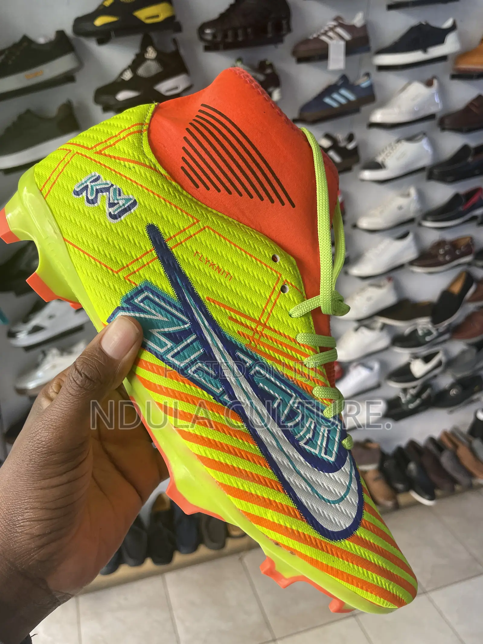 High Quality Football Boots