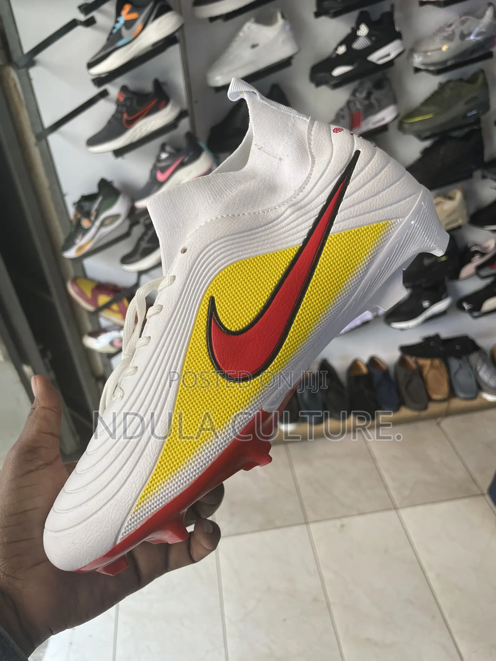 High Quality Football Boots