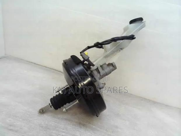 Mazda Cx-8 Brake Booster/Master Cylinder.