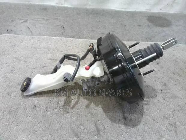 Mazda Cx-8 Brake Booster/Master Cylinder. - thumbnail 2