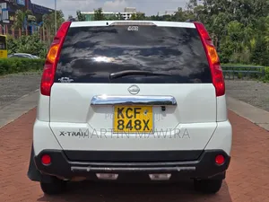 Nissan X-Trail 2009 White