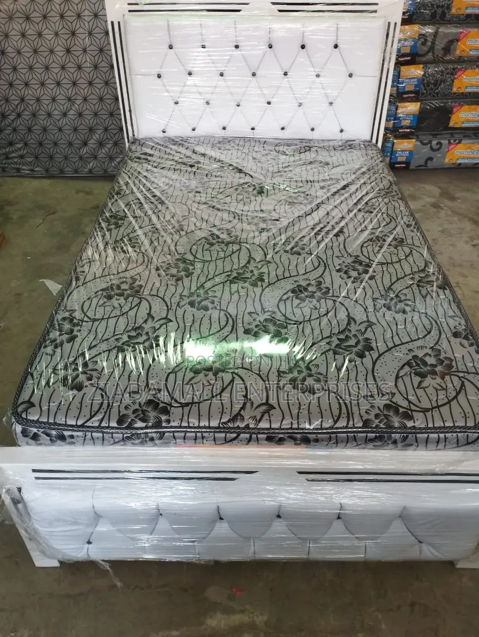 Mocket Bed,4x6 White Mocket Bed Set With Premium Mattress Quilted