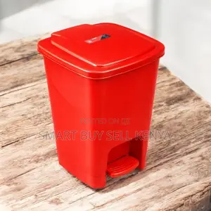 Compact Shape High Strength 30l Hard Plastic Step Pedal Waste Bin