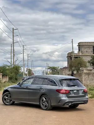 Mercedes-Benz C180 2019 Gray