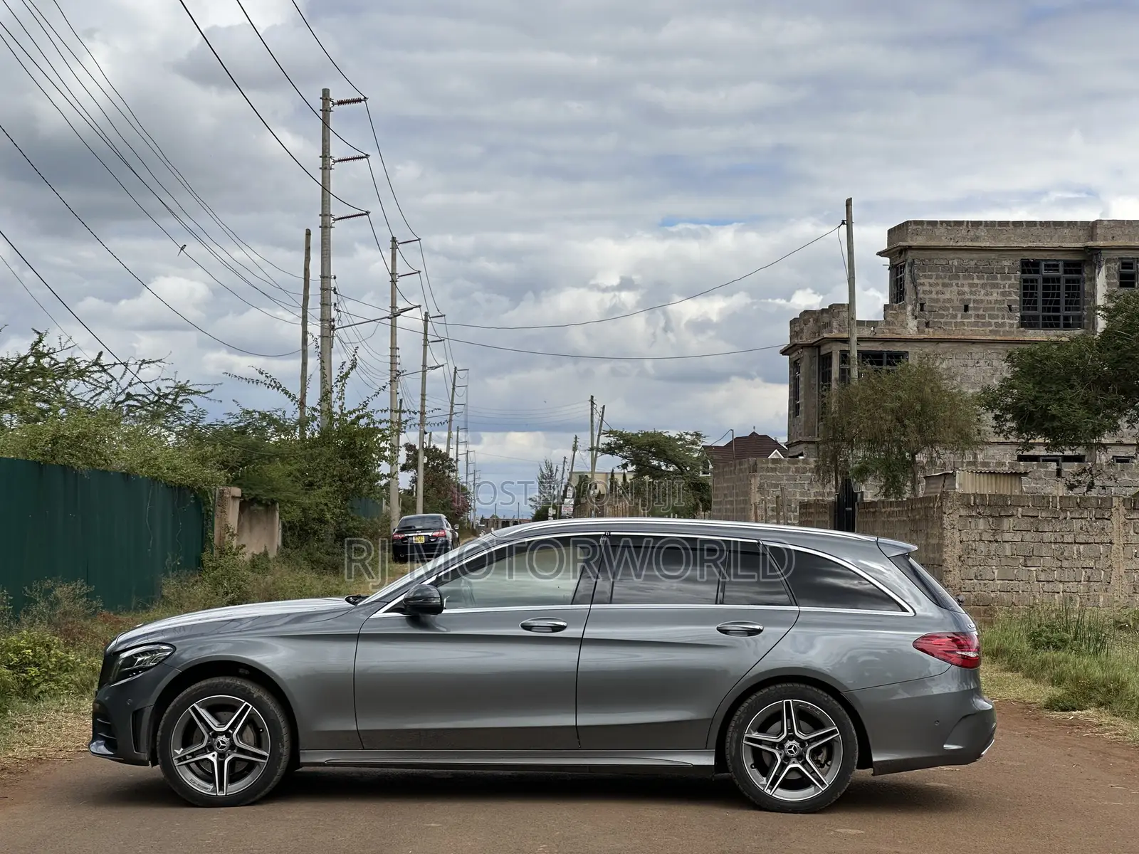 Mercedes-Benz C180 2019 Gray