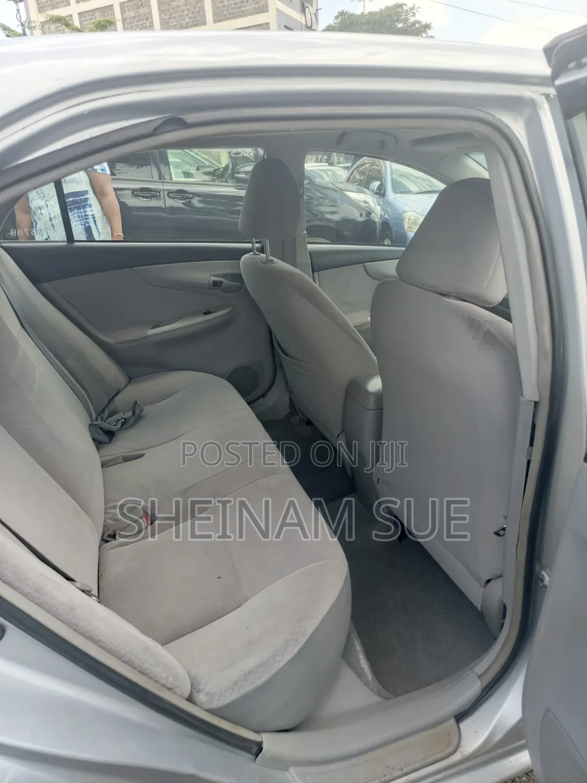 Toyota Axio 2010 Silver