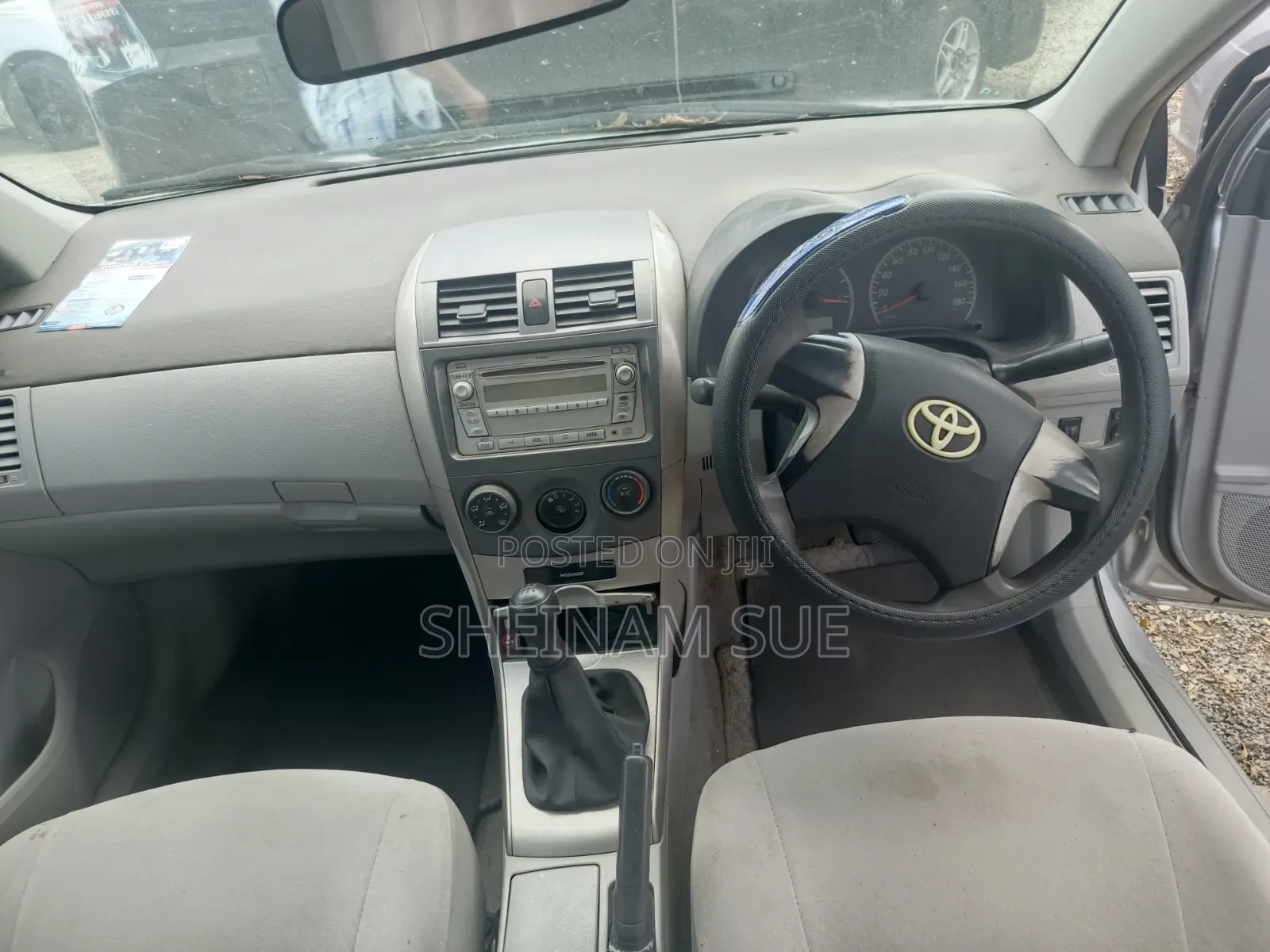 Toyota Axio 2010 Silver