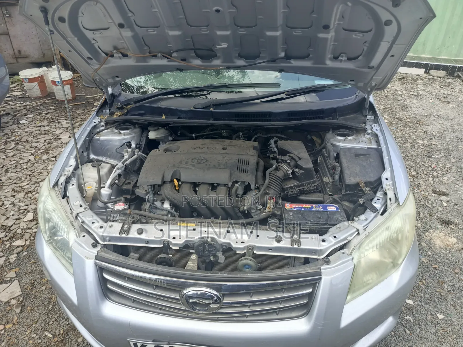Toyota Axio 2010 Silver