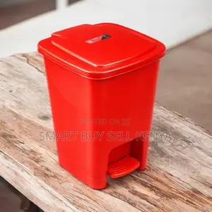 Modern Appearance Convenient 30l Hard Plastic Step Pedal Waste Bin