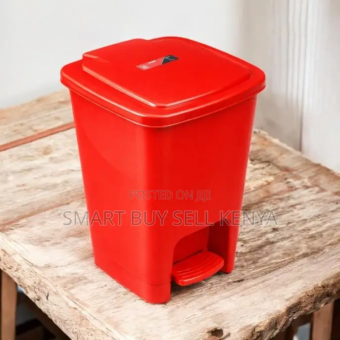 Professional Finish 30l Hard Plastic Step Pedal Waste Garbage Bin