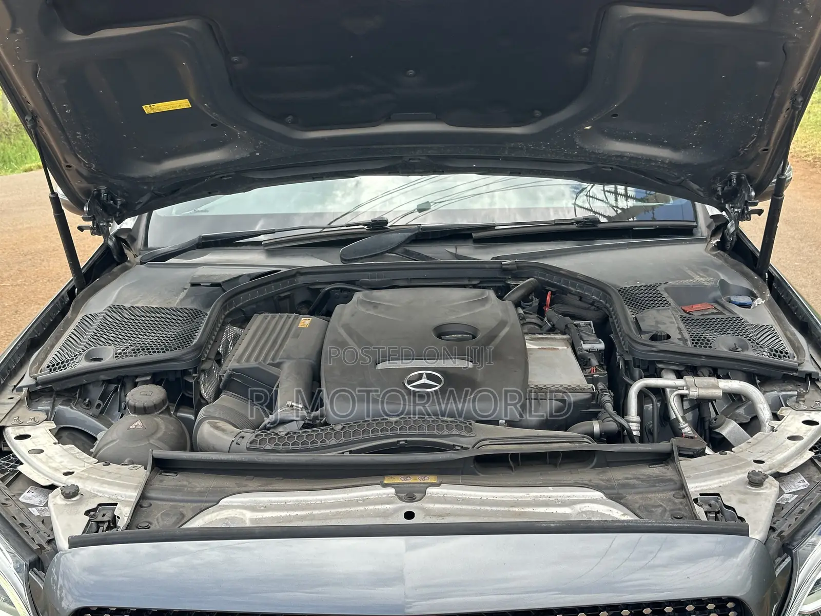 Mercedes-Benz C180 2019 Gray
