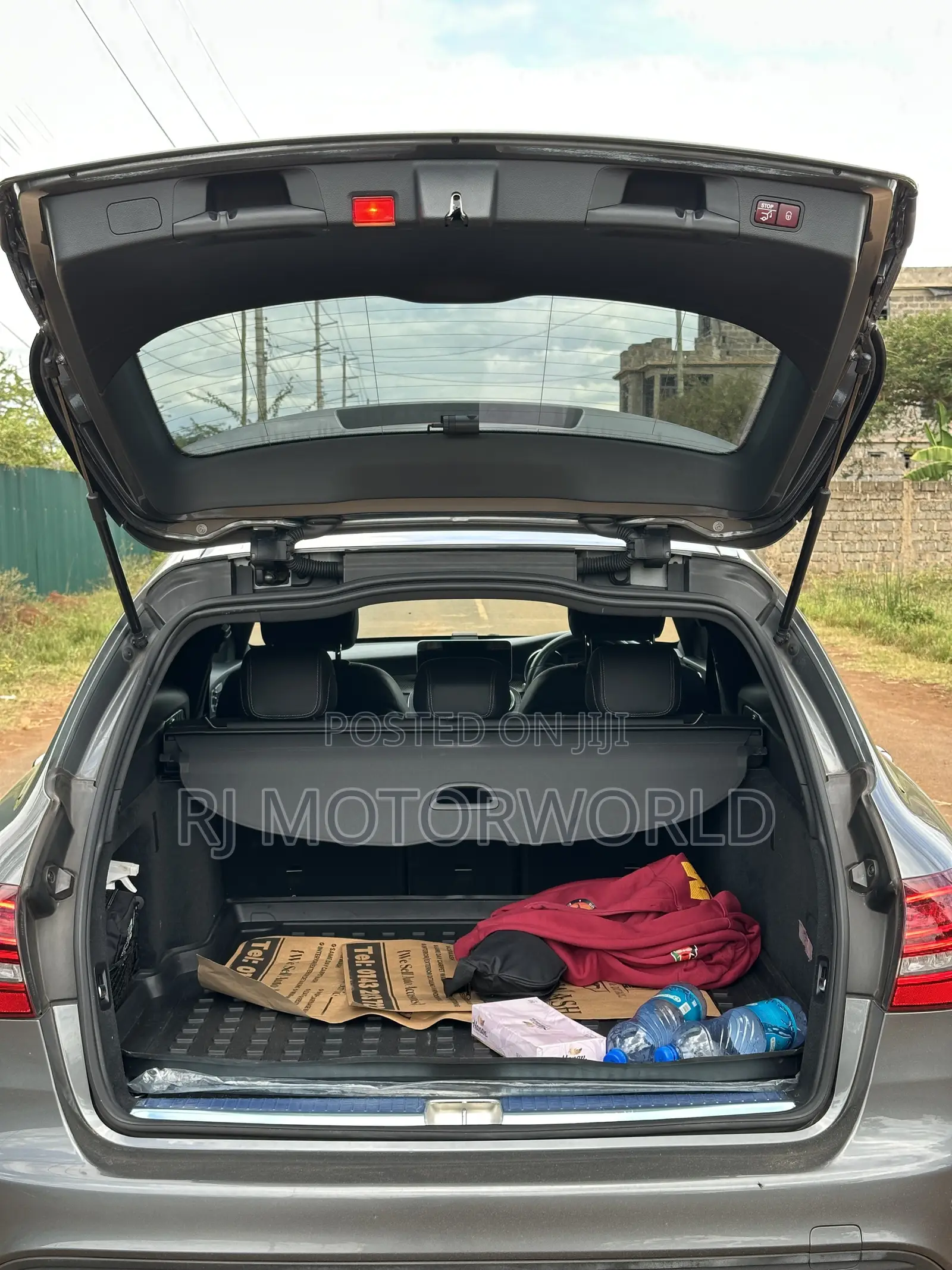 Mercedes-Benz C180 2019 Gray
